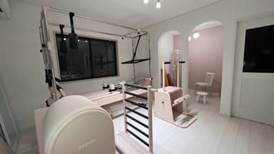Metime Pilates マシンピラティスパーソナルスタジオ