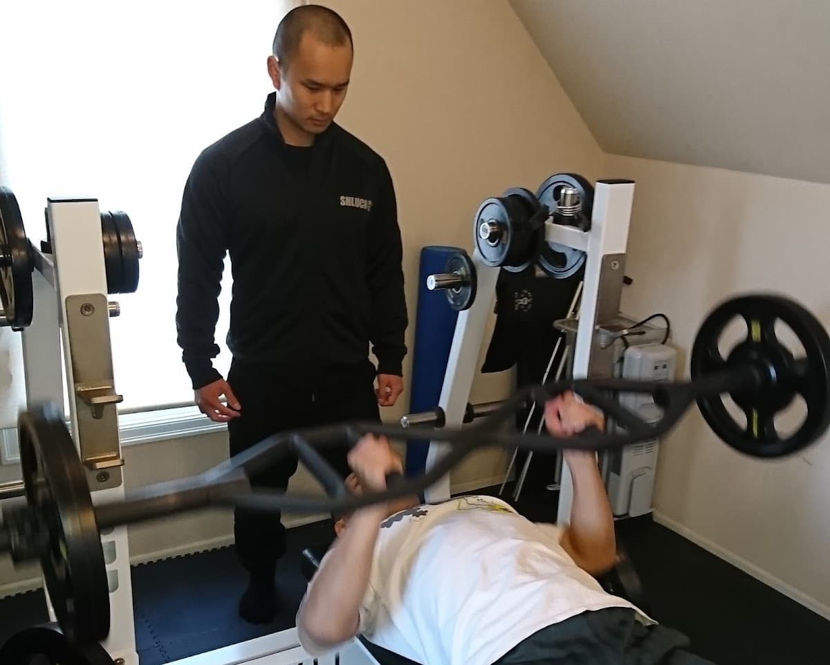 シュラック パーソナルトレーニングジム