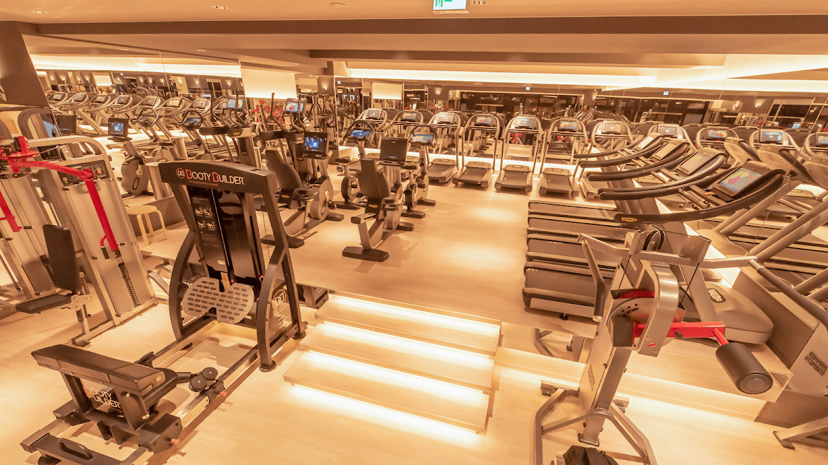 PUMP UP 塩釜口駅前店