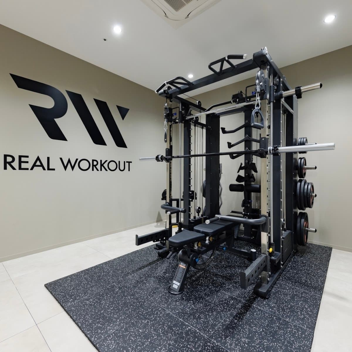 パーソナルジムREAL WORKOUT静岡駅葵タワー店